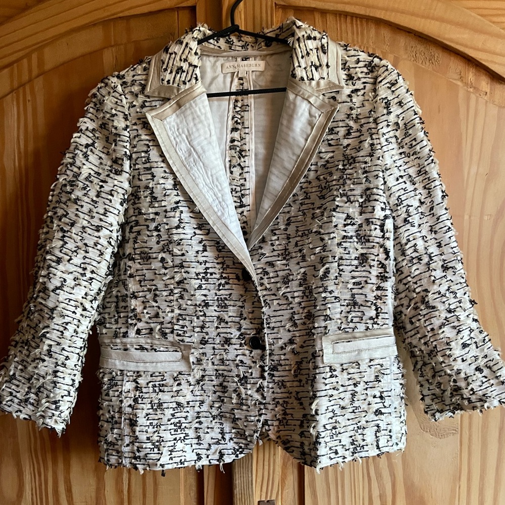 Ann Mashburn Cream and Black Tweed Blazer Size M